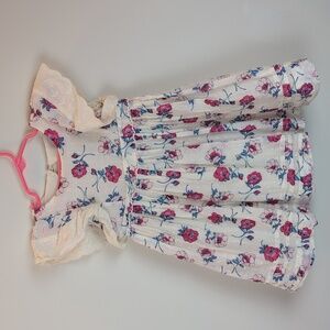 Cupcakes And Cashmere Floral Dress Size 3